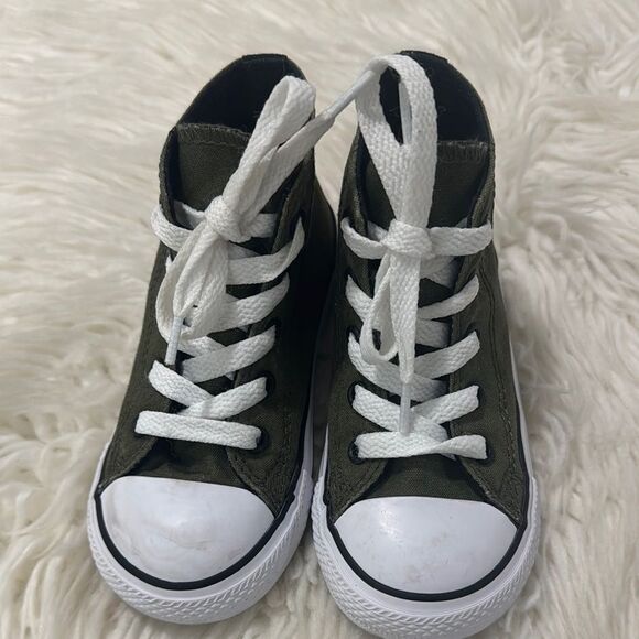 Converse green and White Sneakers Classic Canvas Low-Top Size Toddler Boy - Picture 1 of 8